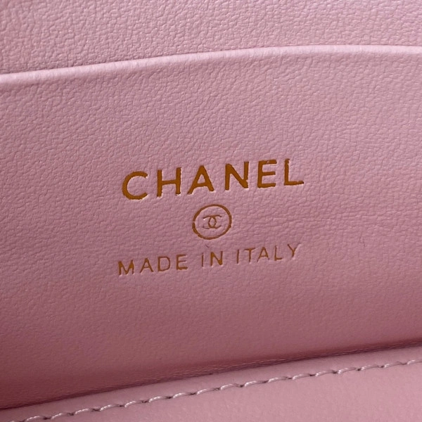 Fashionable CHANEL SMALL VANITY WITH CHANELASSIC CHAIN 1234 - Image 10