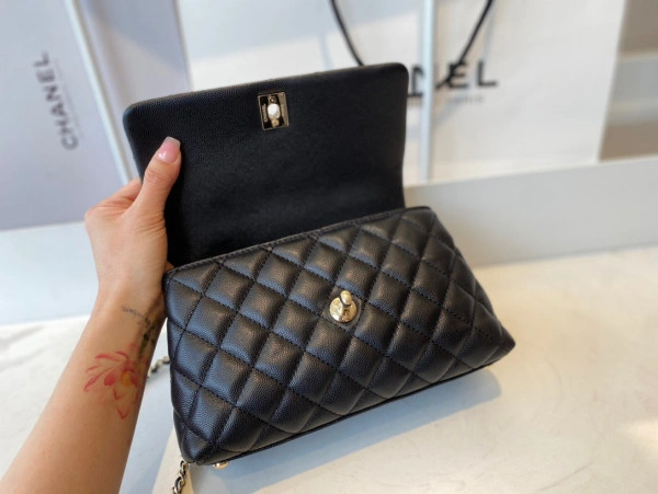 UrbanStyle CHANEL FLAP BAG WITH TOP HANDLE 1047 - Image 8