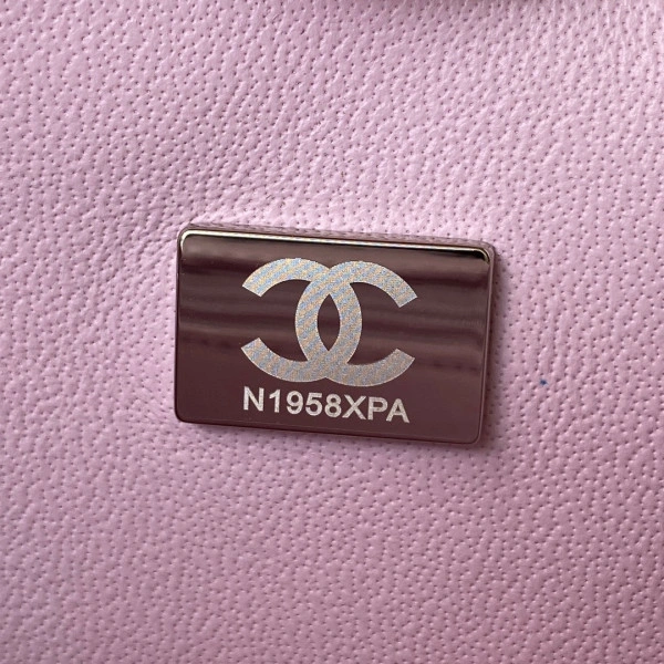 CHANEL FLAP BAG 20CM Comfortable 593 - Image 9
