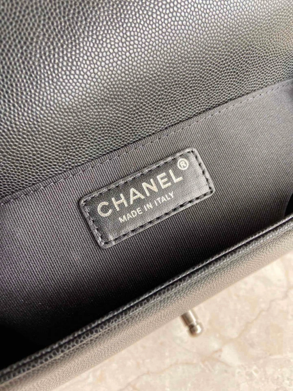 CHANEL BOY BAG 20CM 25CM Fashionable 251 - Image 10