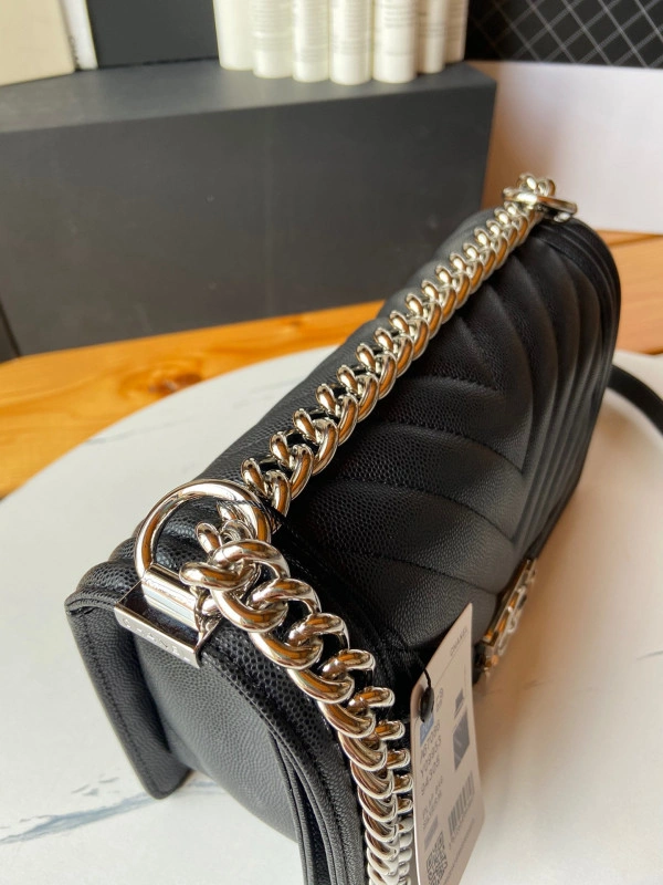 CHANEL BOY BAG 20CM 25CM WellDesigned 229 - Image 5