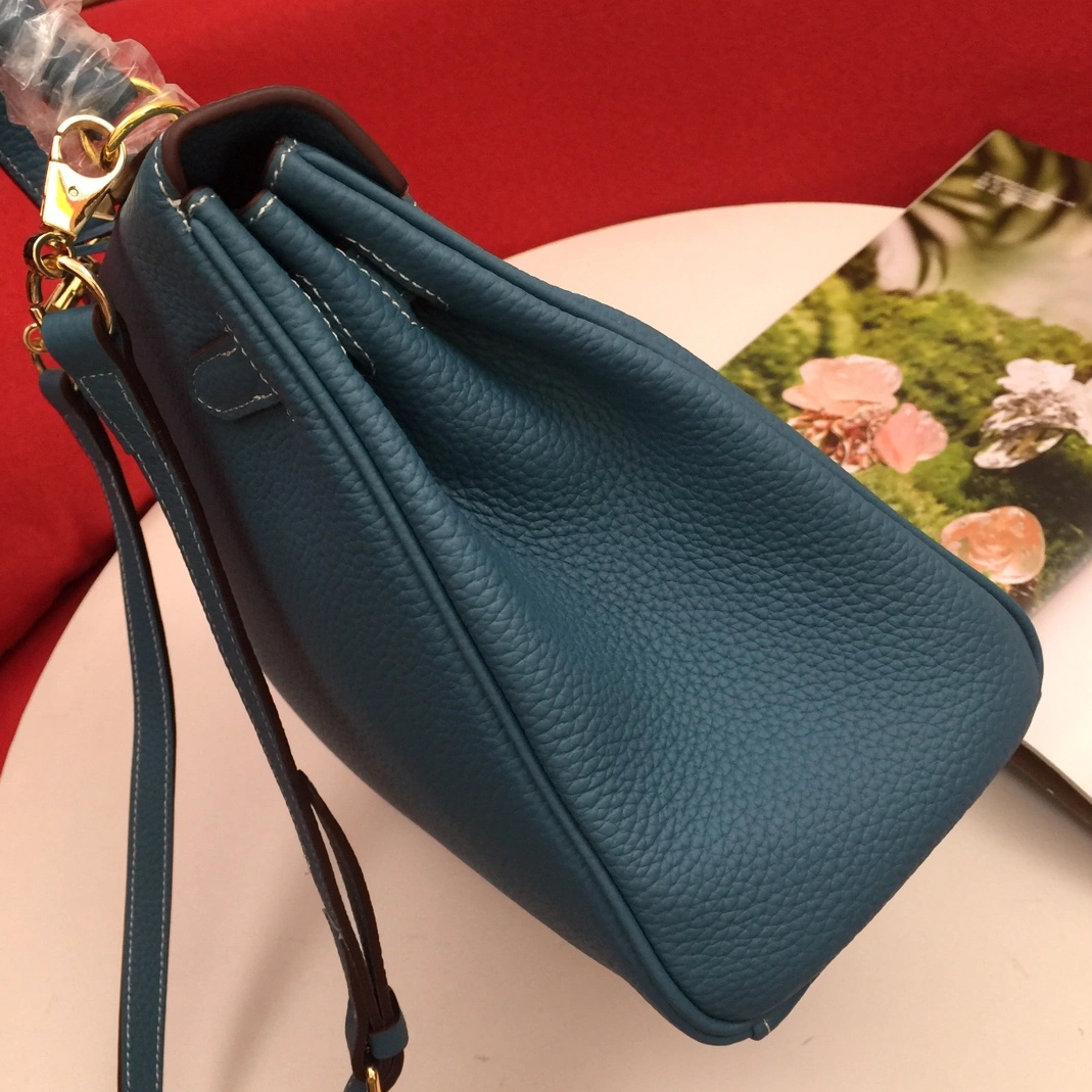 Affordable 3344 Hermes AAA Quality Messenger Bags For Women - Image 5