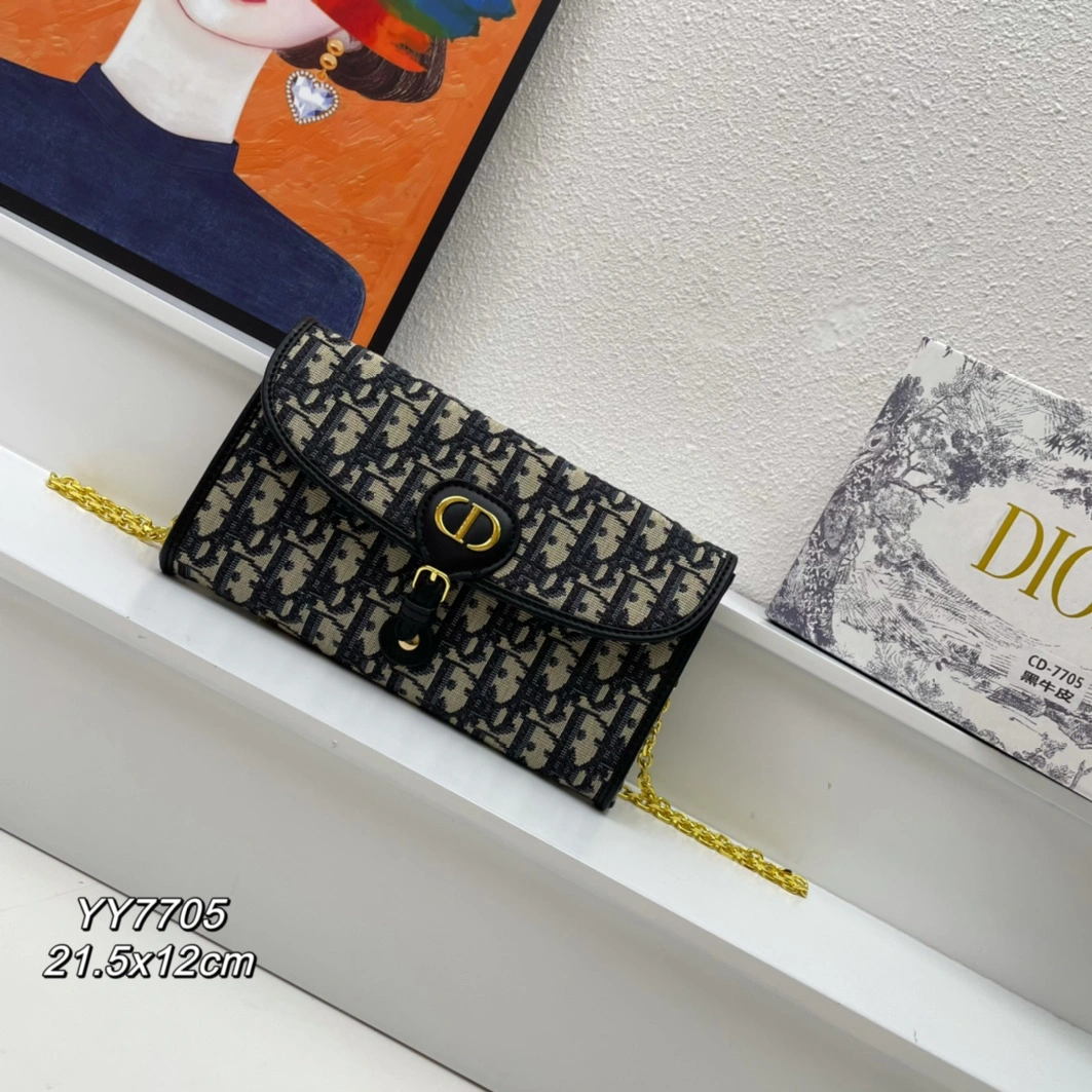 Affordable 5725 Christian Dior AAA Quality Messenger Bags For Women