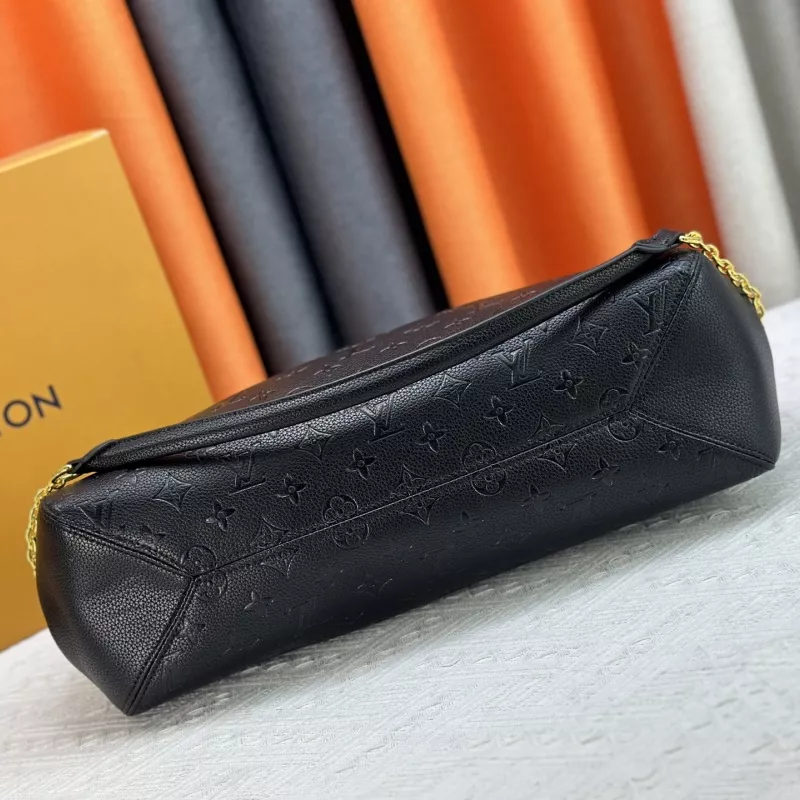 Affordable 7521 Louis Vuitton AAA Quality Messenger Bags For Women - Image 5