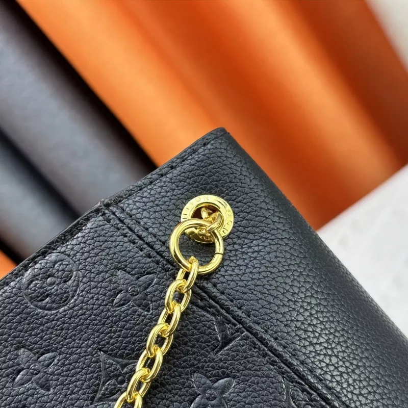 Affordable 7521 Louis Vuitton AAA Quality Messenger Bags For Women - Image 7