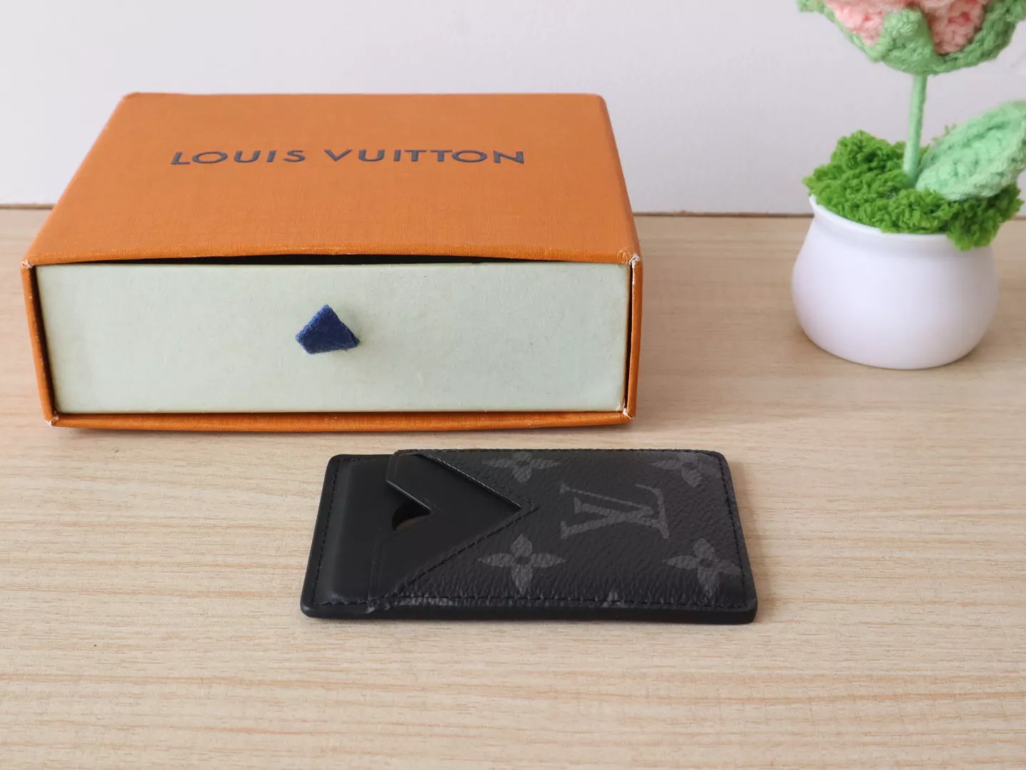 AllSeason 4097 Louis Vuitton LV Card Case For Women - Image 3