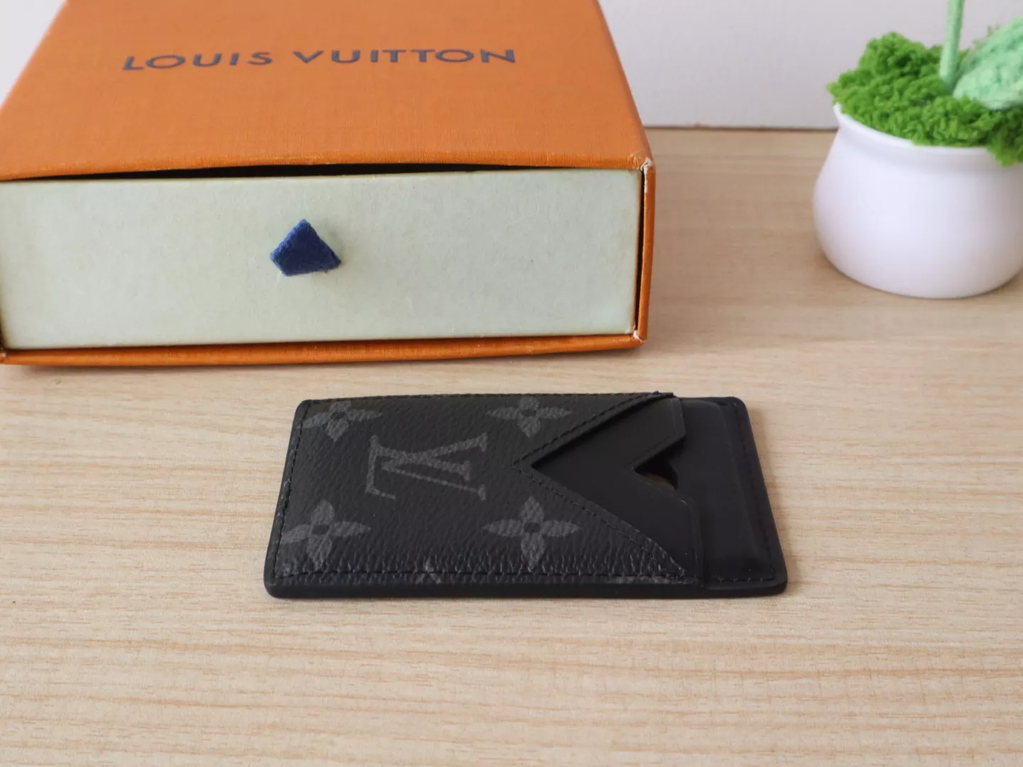 AllSeason 4097 Louis Vuitton LV Card Case For Women - Image 5