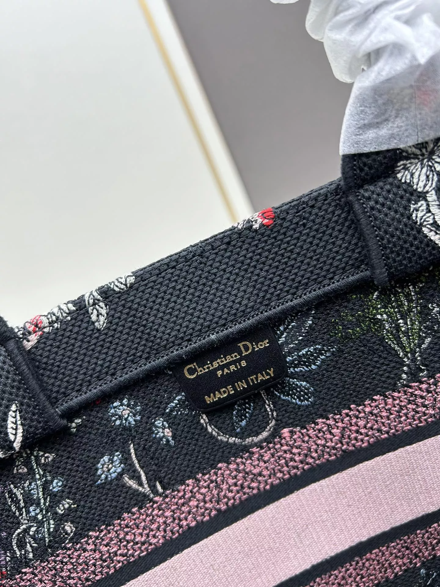 AllSeason 4956 Christian Dior AAA Quality Tote-Handbags For Women - Image 8