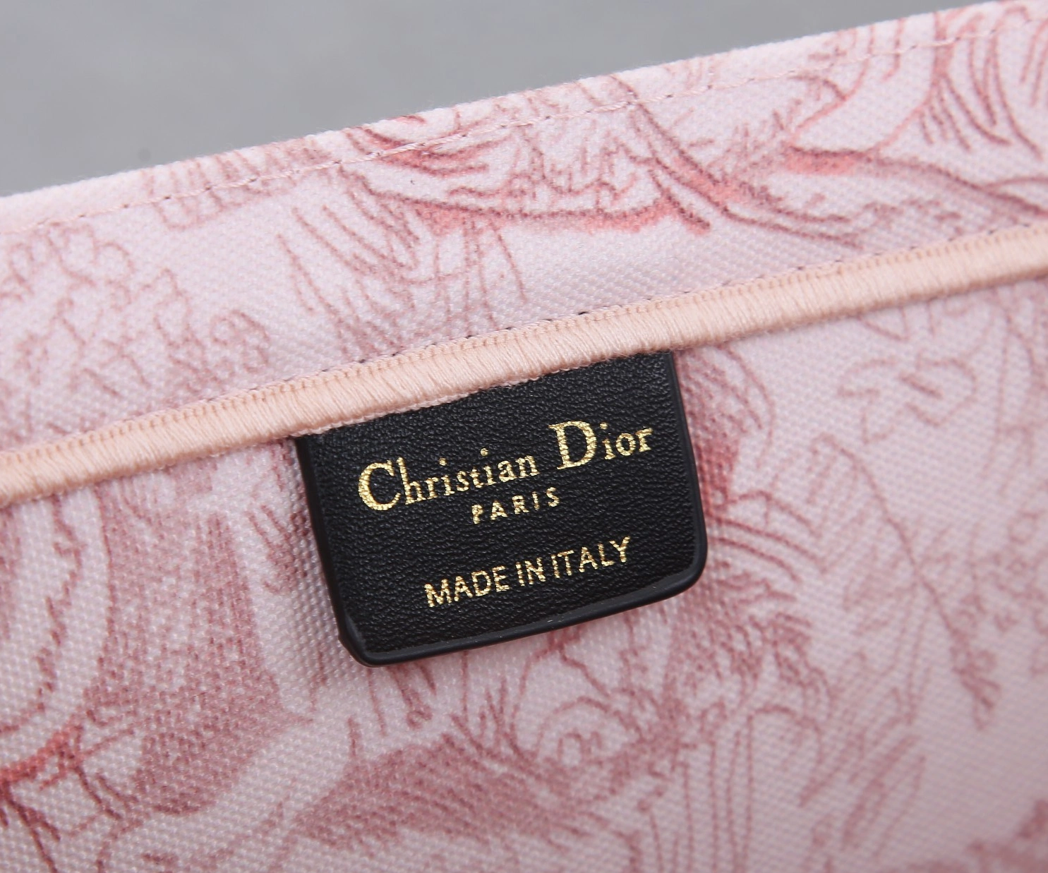 AllSeason 8163 Christian Dior AAA Quality Tote-Handbags For Women - Image 4