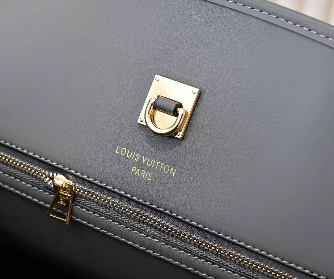 BestValue 1723 Louis Vuitton AAA Quality Handbags For Women - Image 7