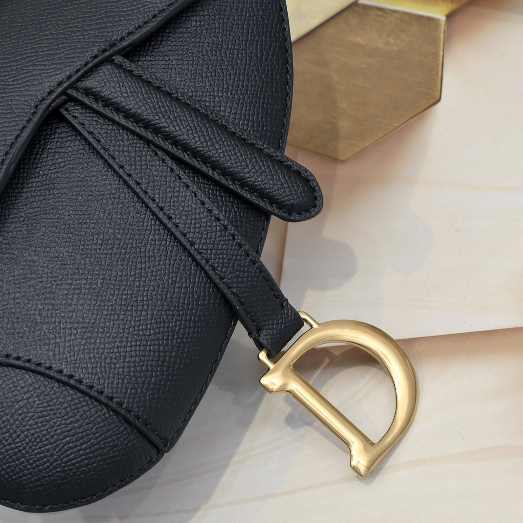 BestValue 8187 Christian Dior AAA Quality Messenger Bags For Women - Image 5