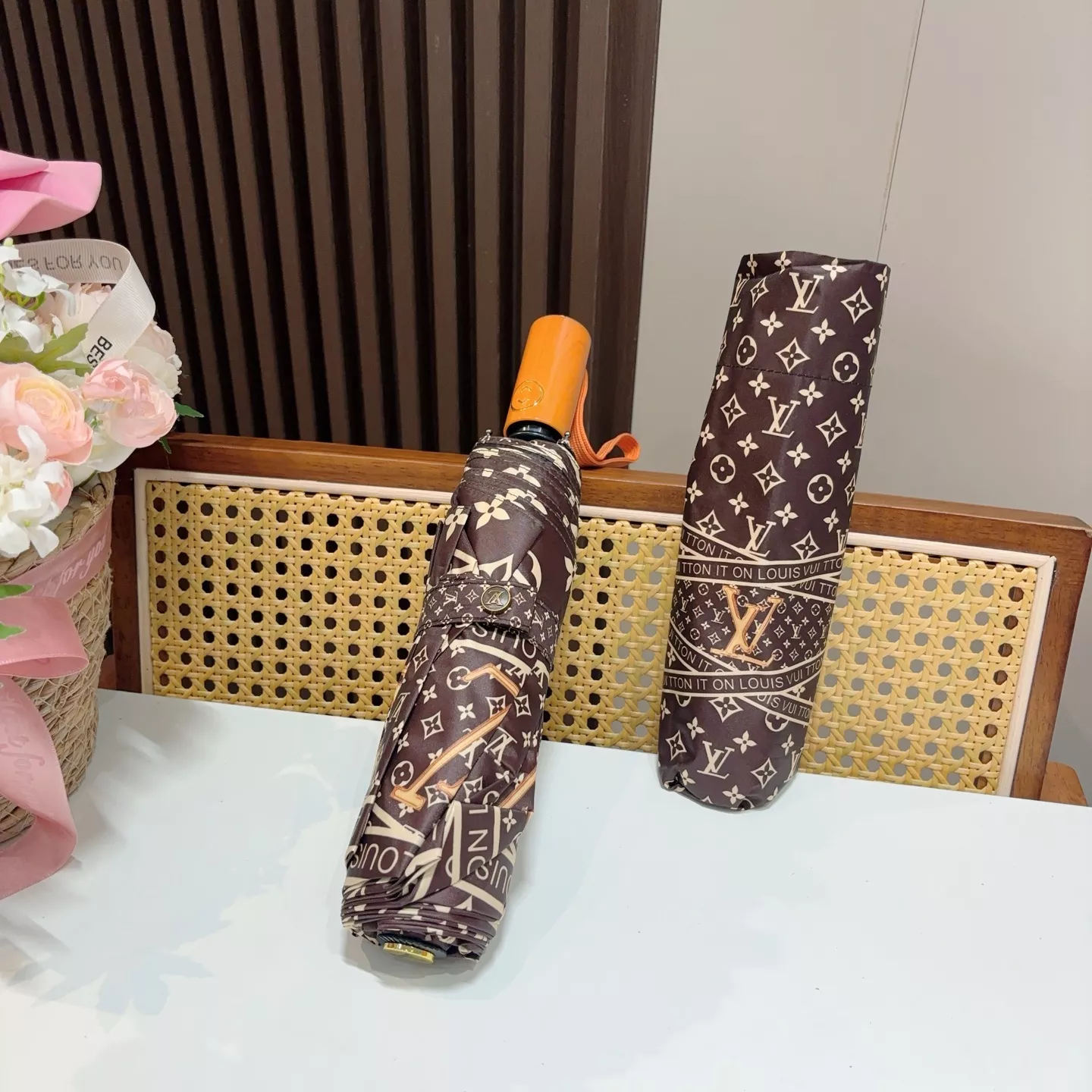 BestValue 846 Louis Vuitton Umbrellas