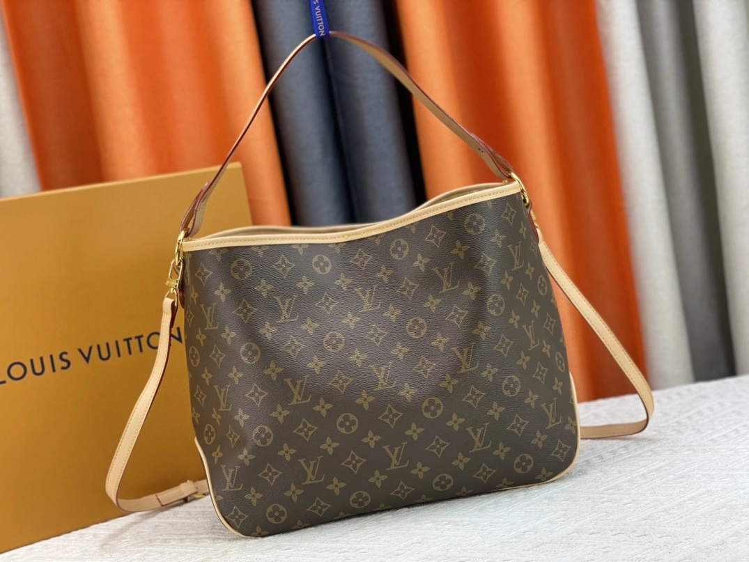 Breathable 1114 Louis Vuitton AAA Quality Shoulder Bags For Women - Image 3