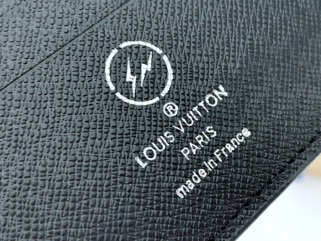 Bright 1246 Louis Vuitton LV Wallets For Unisex - Image 7