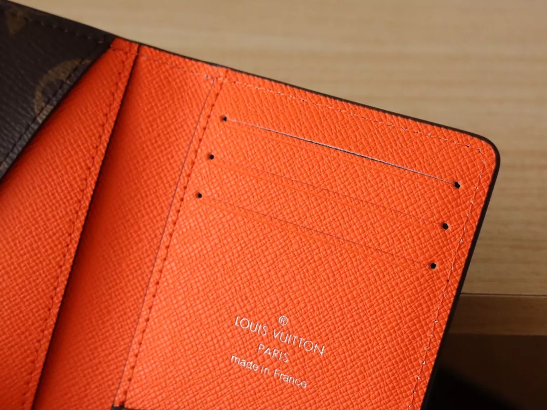 Bright 2817 Louis Vuitton LV Card Case - Image 7