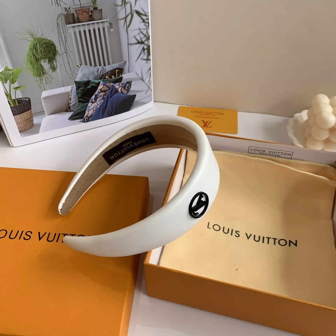 Bright 4200 Louis Vuitton LV Headband - Image 3