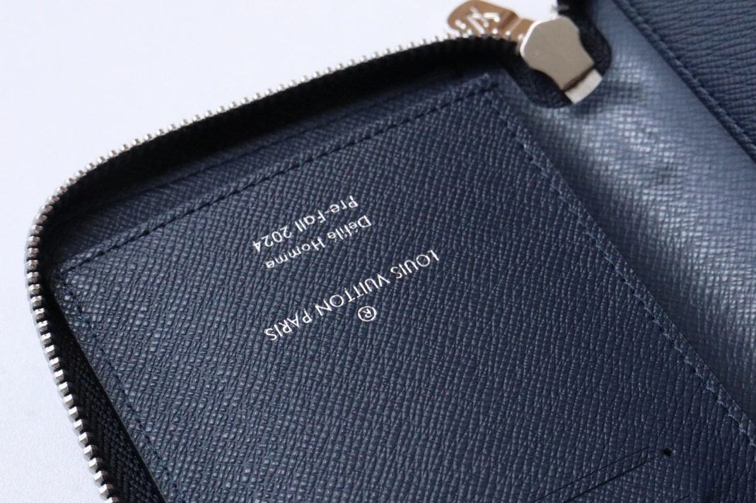 Bright 5024 Louis Vuitton AAA Quality Wallets - Image 6