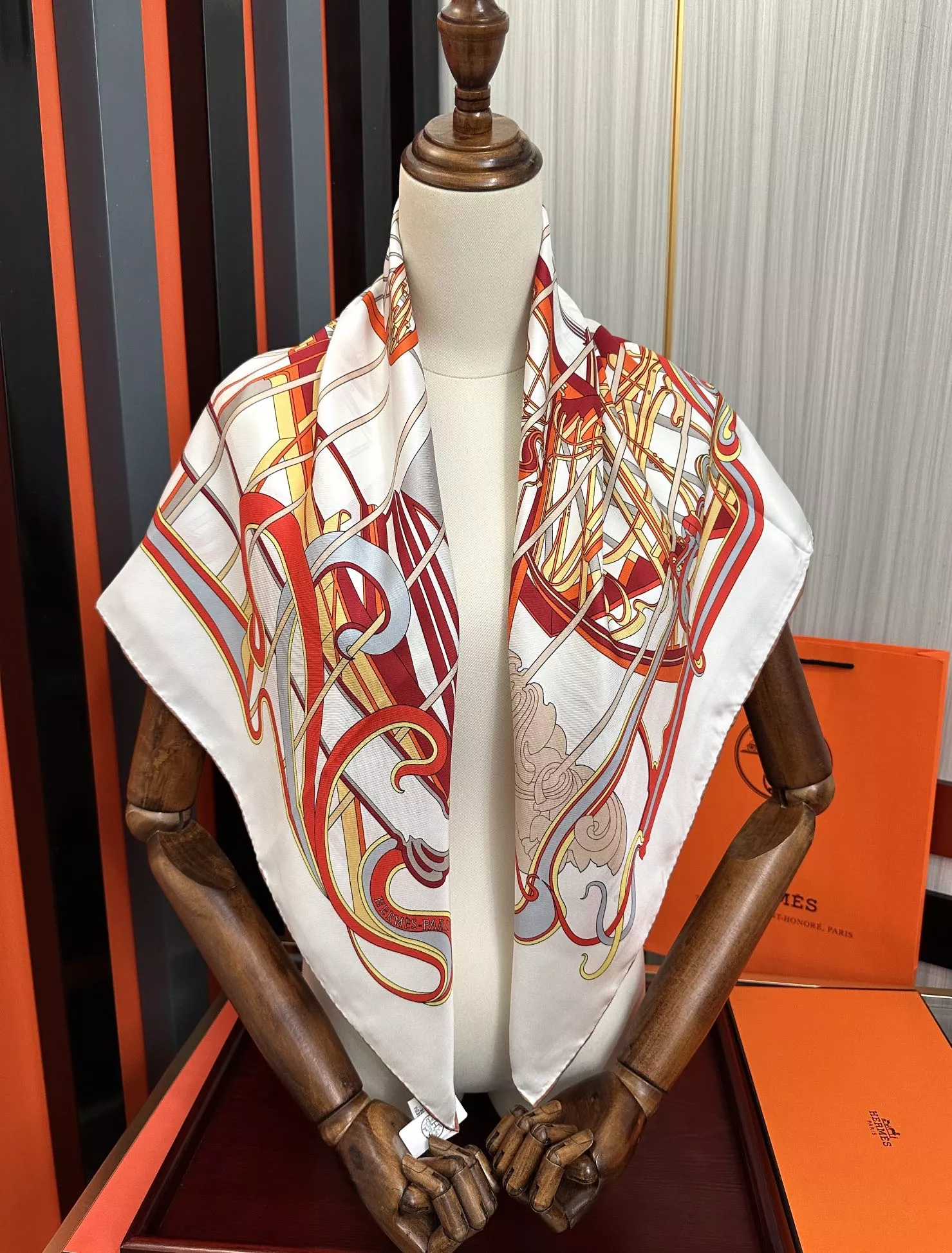 Bright 7921 Hermes Silk Squares - Image 7