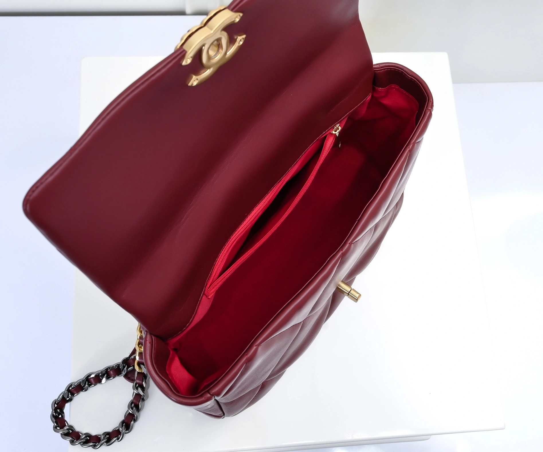 Chanel AAA Quality Messenger Bags Elegant 3982 - Image 6