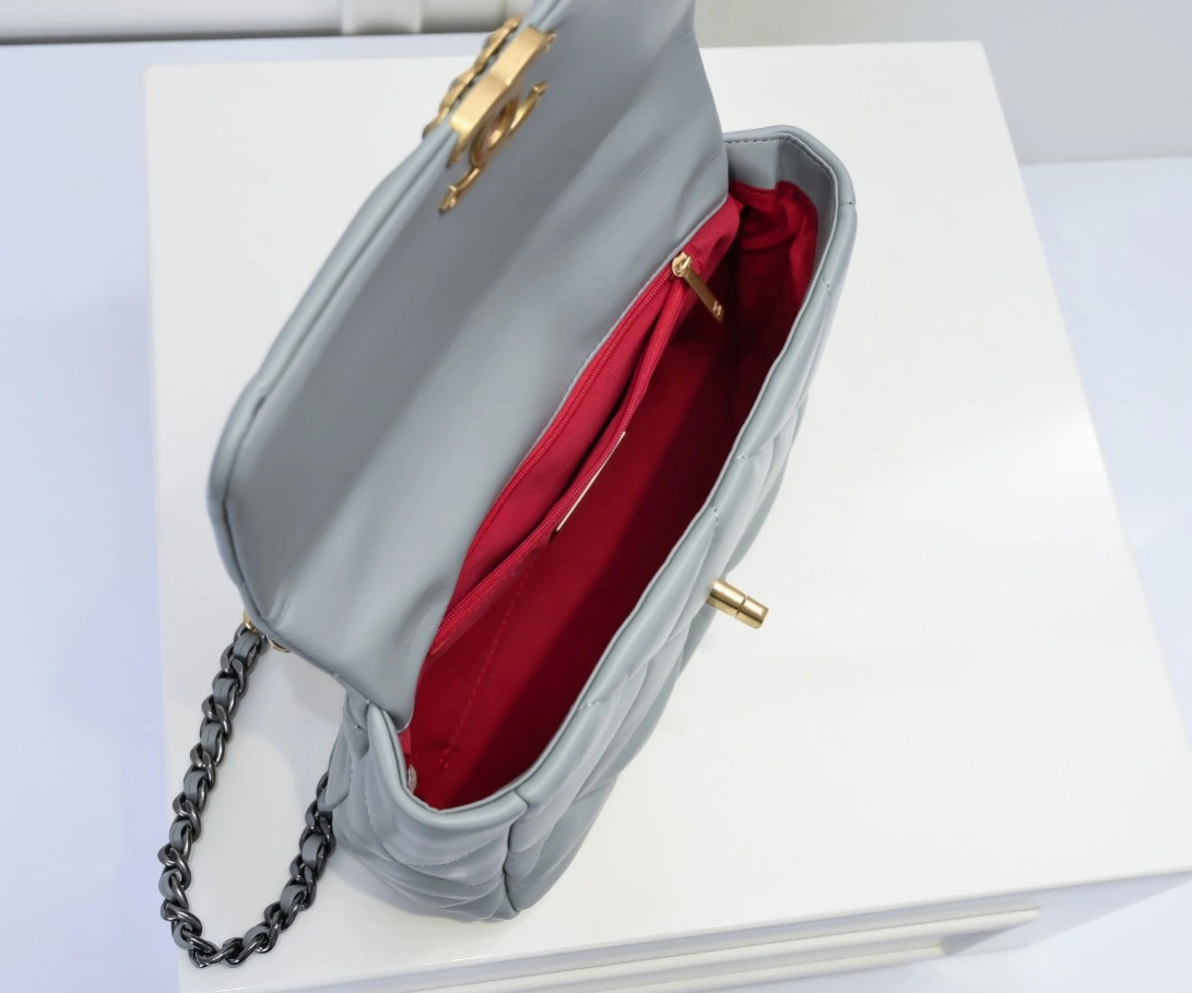 Chanel AAA Quality Messenger Bags For Women Comfortable 7693 - Image 6