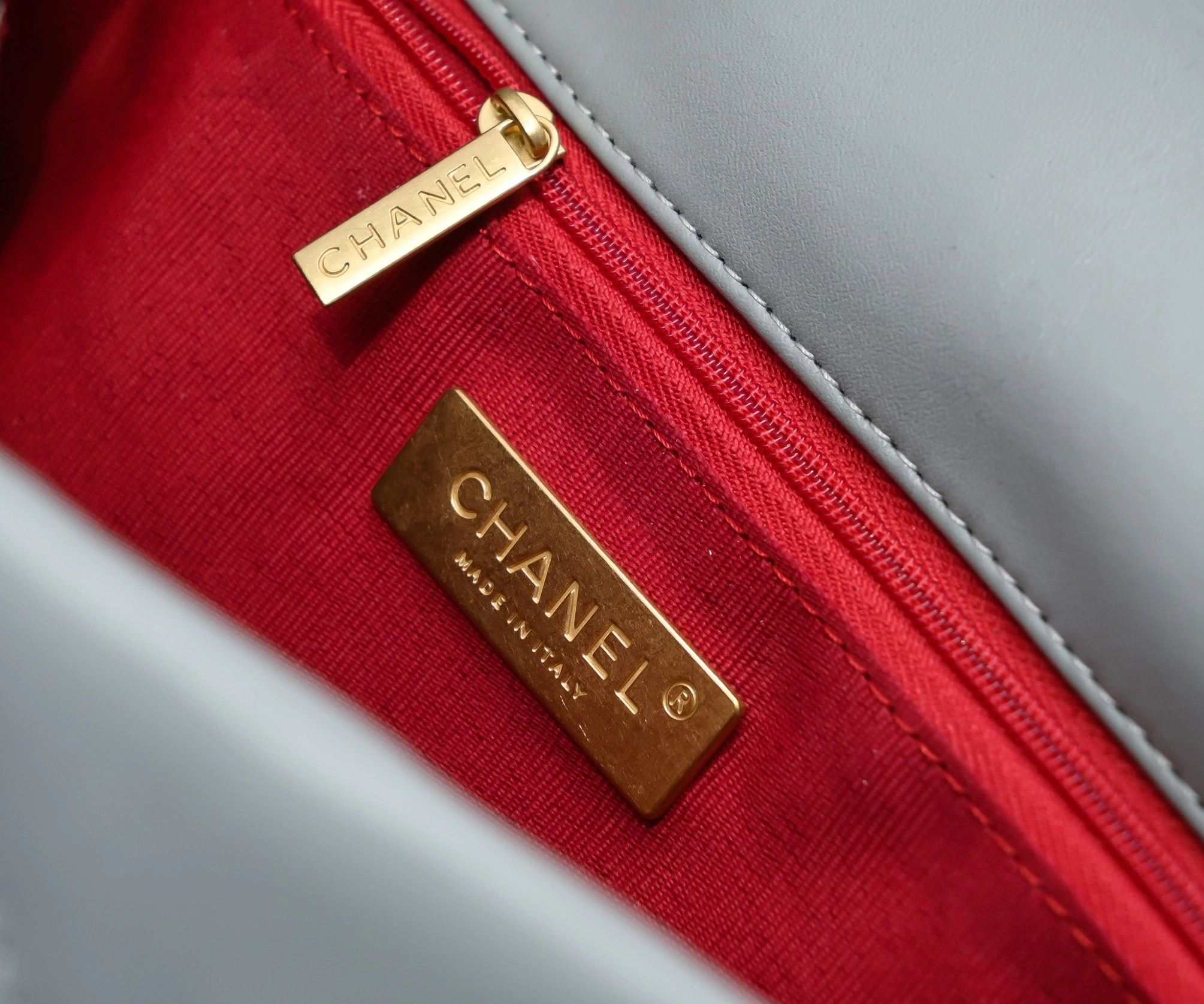 Chanel AAA Quality Messenger Bags For Women Comfortable 7693 - Image 7