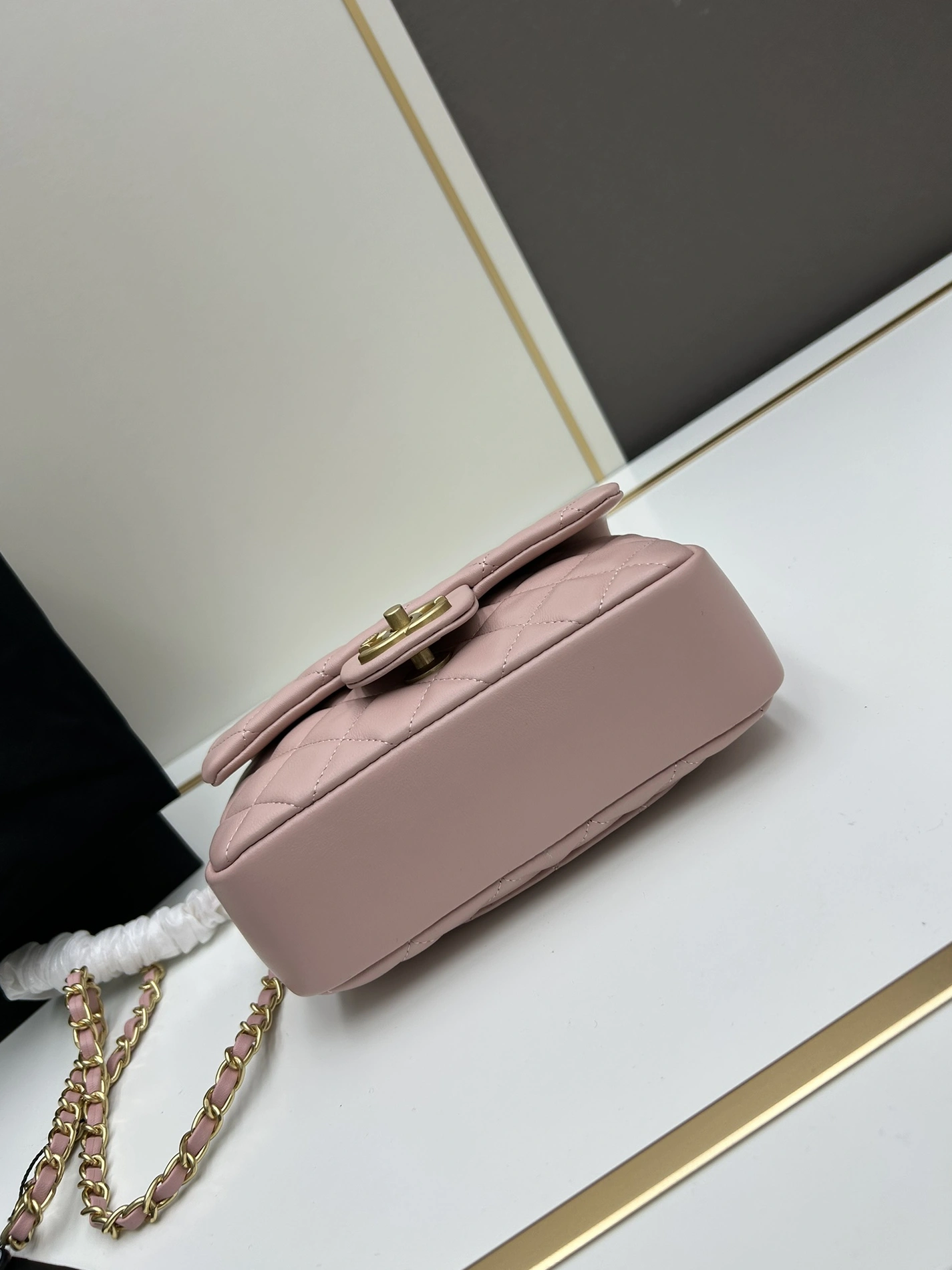 Chanel AAA Quality Messenger Bags For Women Popular 137 - Image 5