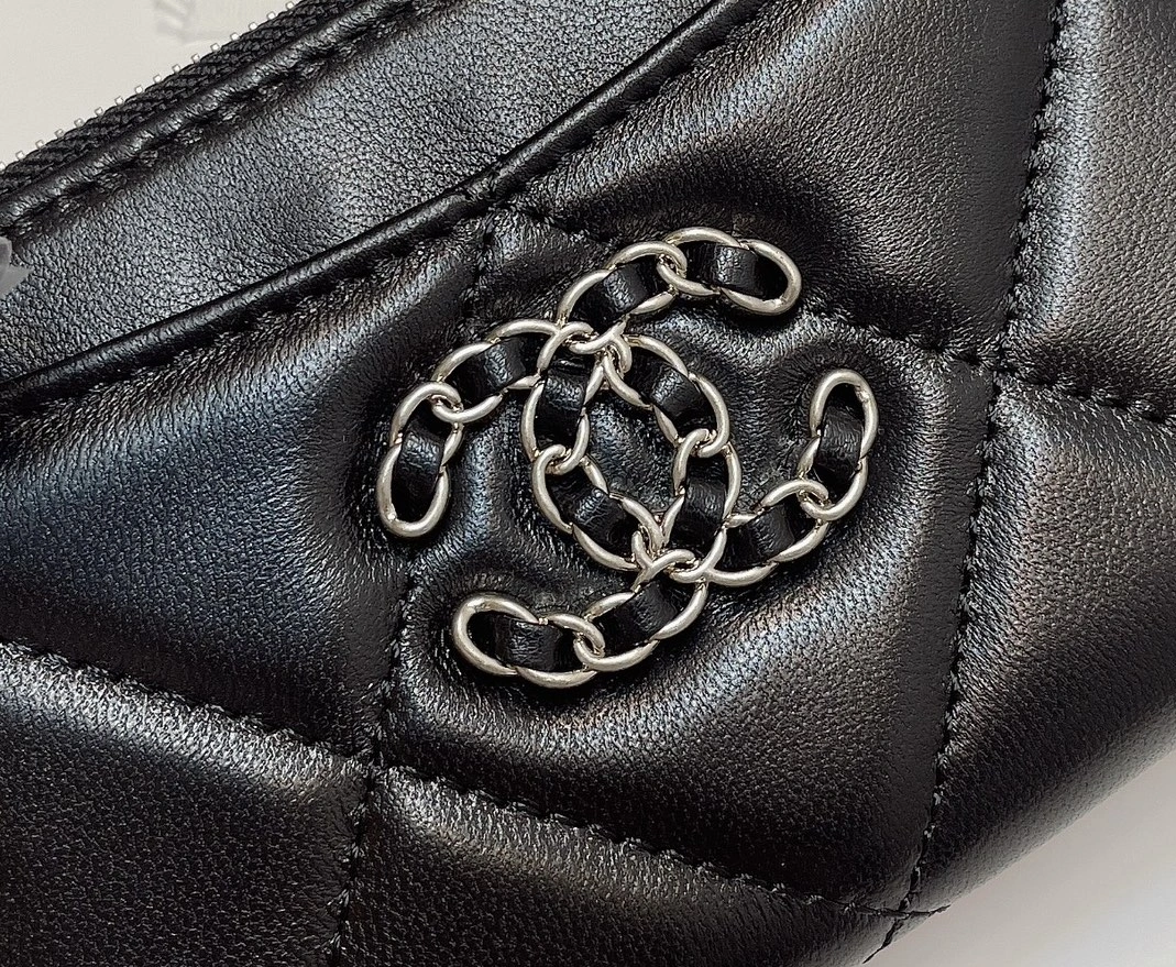 Chanel Card Case BestValue 7967 - Image 6