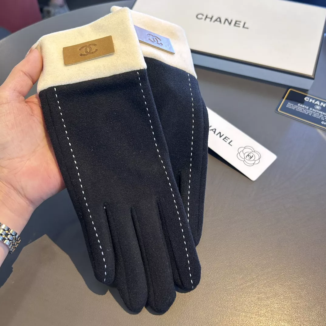 Chanel Gloves Comfortable 2252 - Image 3
