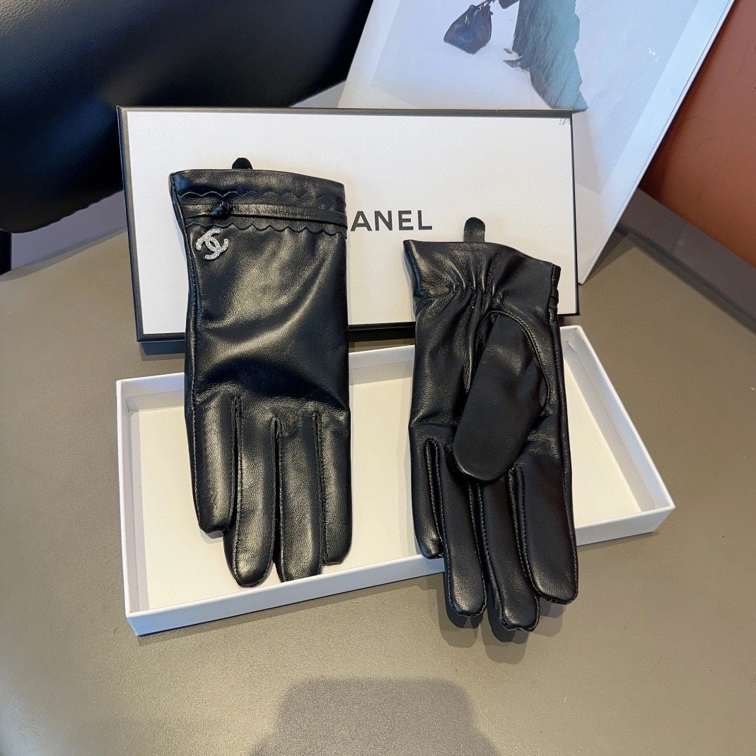 Chanel Gloves For Women Durable 9711