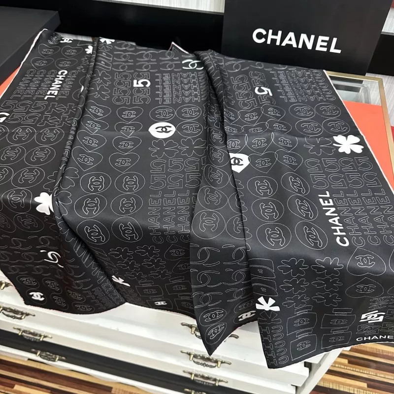 Chanel Silk Squares GoAnywhere 521 - Image 5
