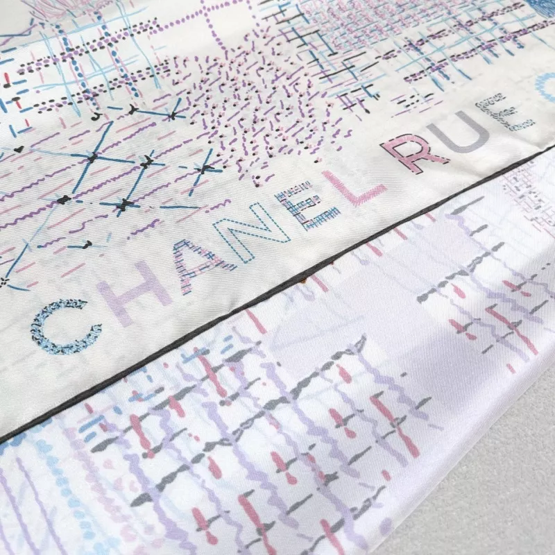 Chanel Silk Squares StreetReady 7880 - Image 5