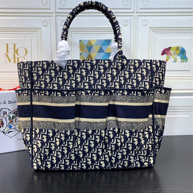 Christian Dior AAA Handbags Minimalist 3918 - Image 4