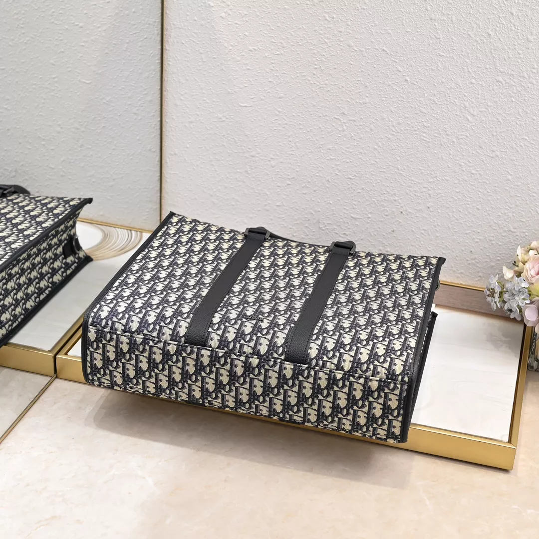 Christian Dior AAA Man Handbags Modern 6082 - Image 7