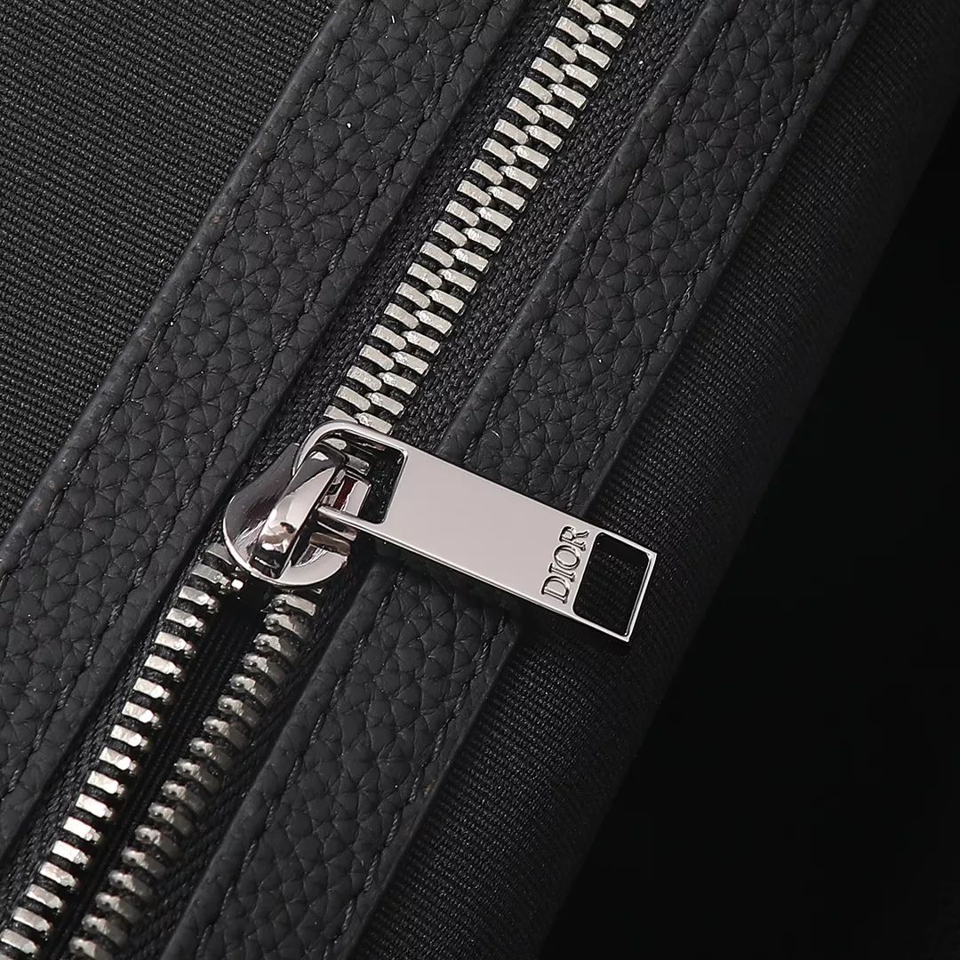 Christian Dior AAA Man Handbags Sleek 1481 - Image 7
