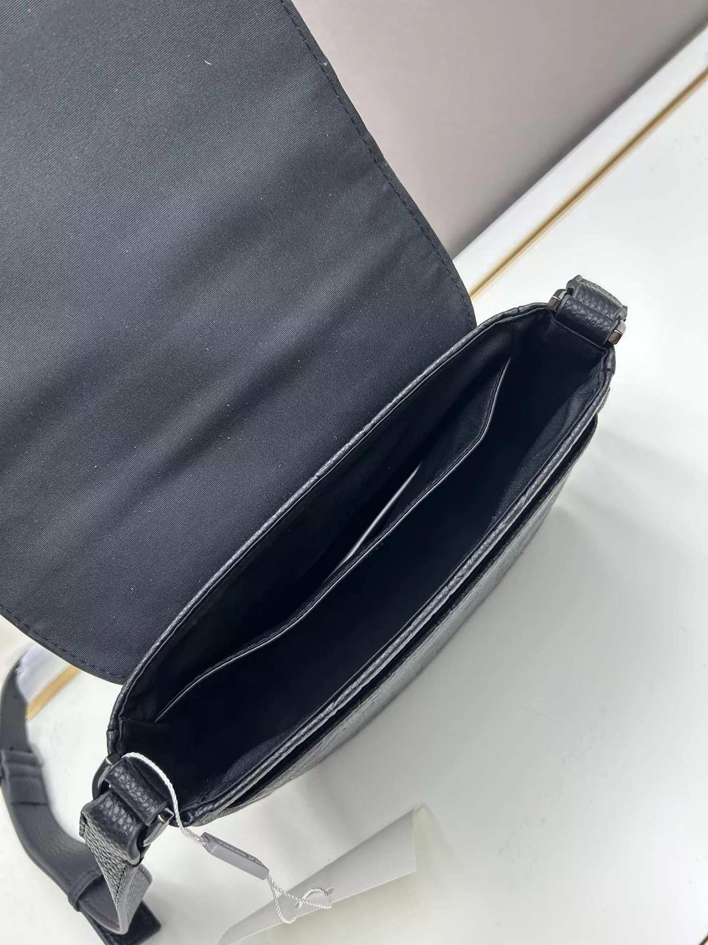 Christian Dior AAA Man Messenger Bags Functional 5529 - Image 6