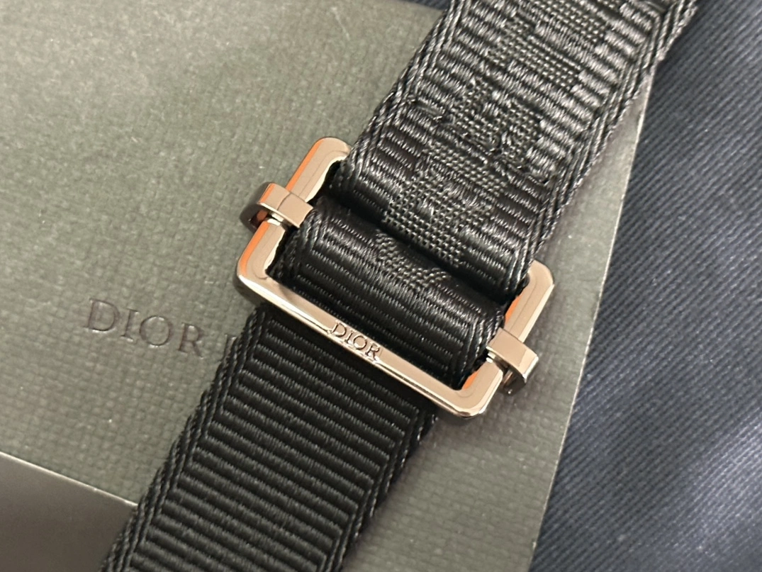 Christian Dior AAA Man Messenger Bags Practical 8267 - Image 7