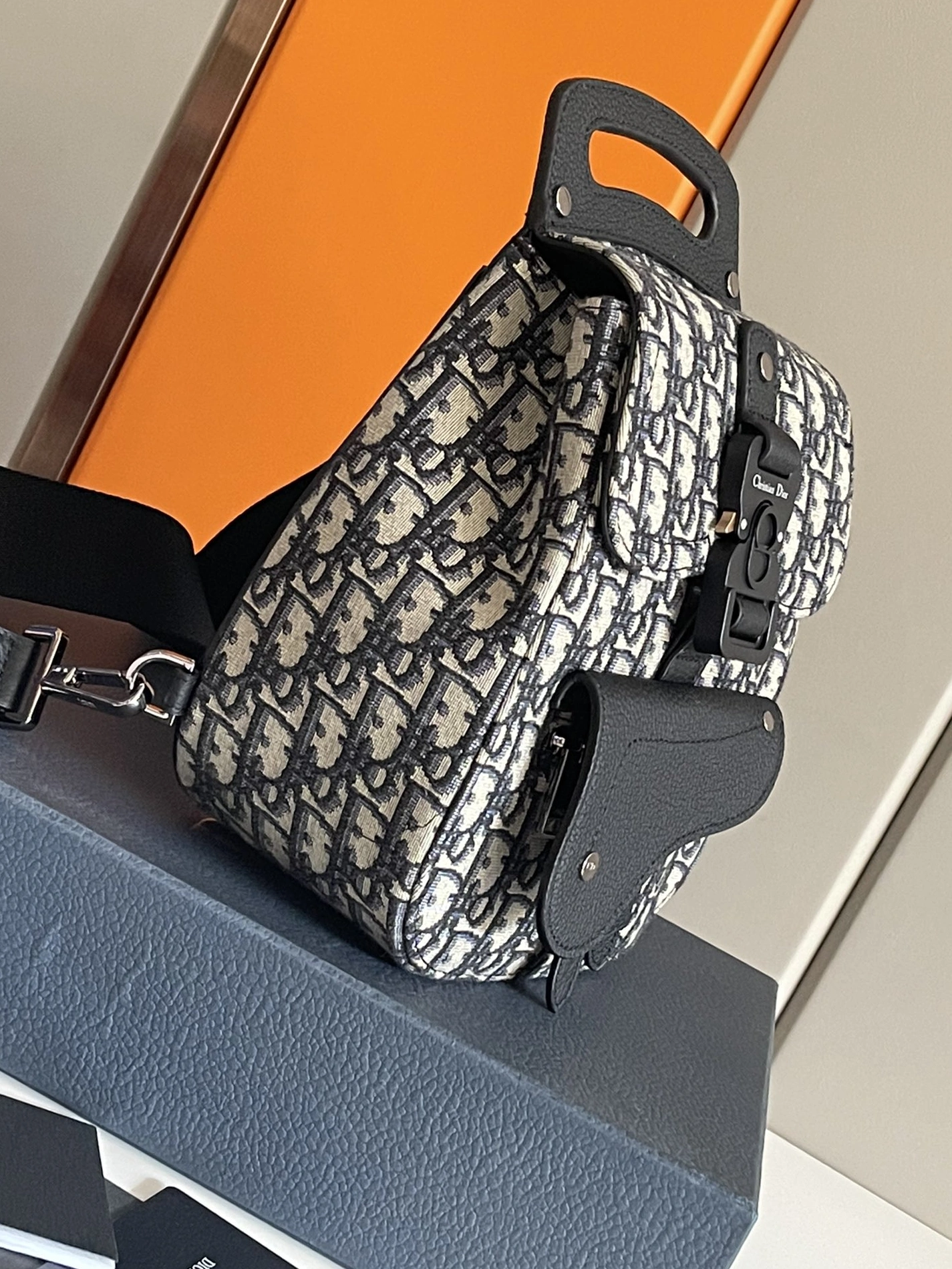 Christian Dior AAA Man Messenger Bags Reliable 7188