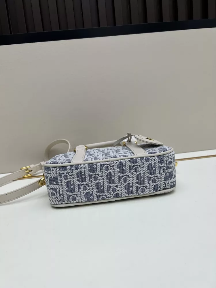 Christian Dior AAA Quality Handbags For Women Compact 6940 - Image 5