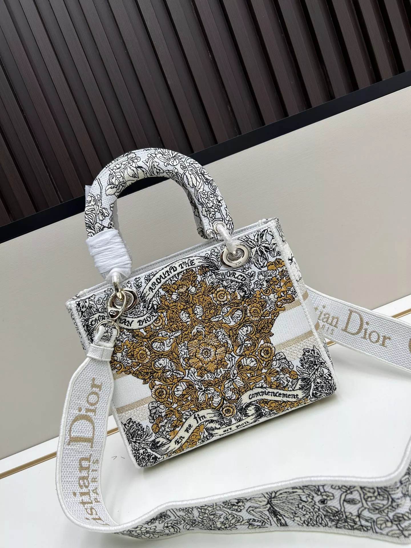 Christian Dior AAA Quality Handbags For Women Soft 5869 - Image 3