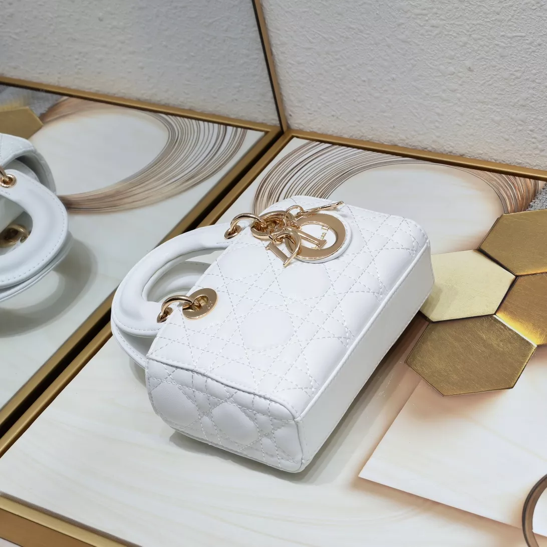 Christian Dior AAA Quality Handbags For Women Trendy 1080 - Image 6