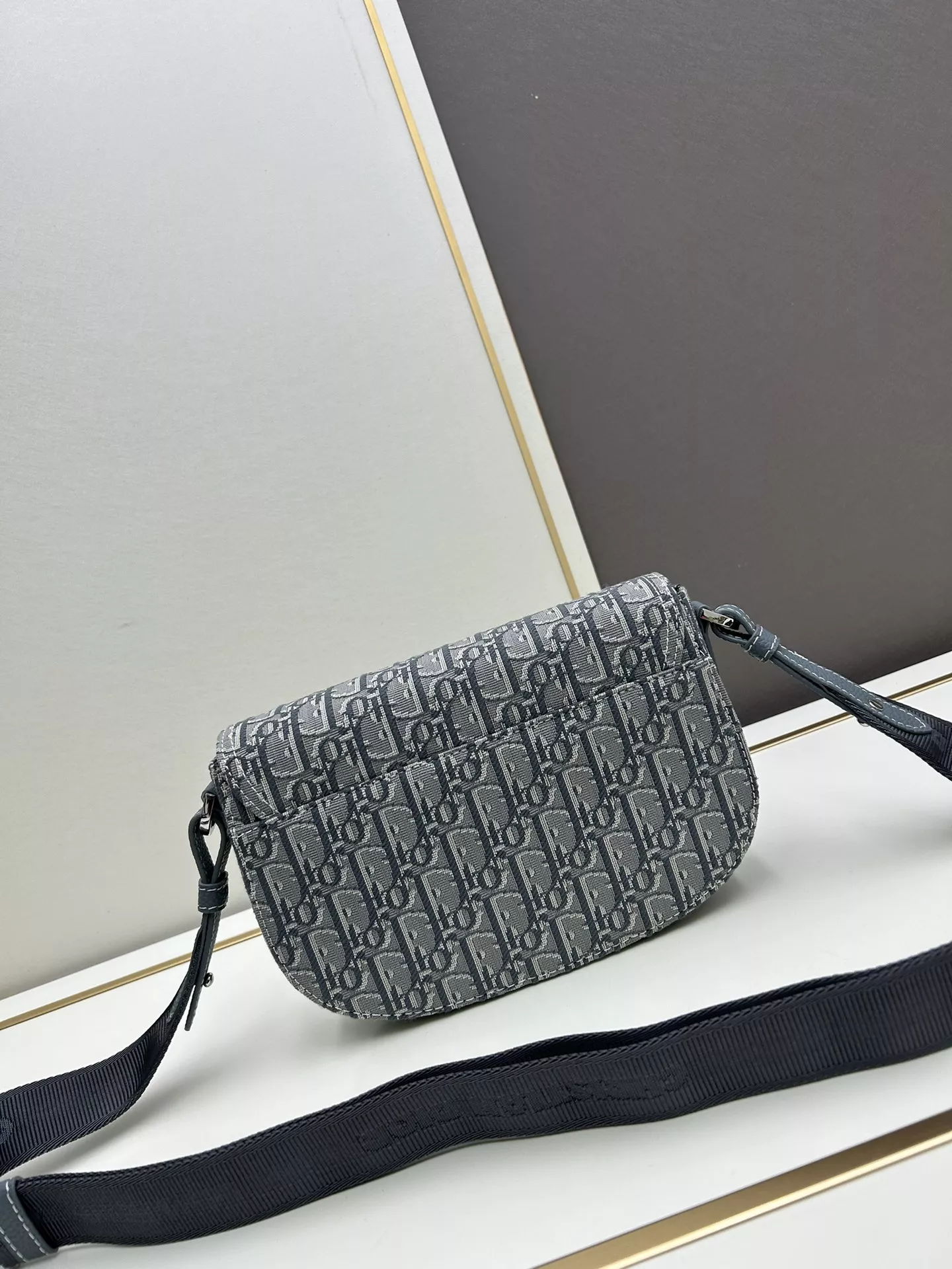 Christian Dior AAA Quality Messenger Bags For Unisex AllSeason 5576