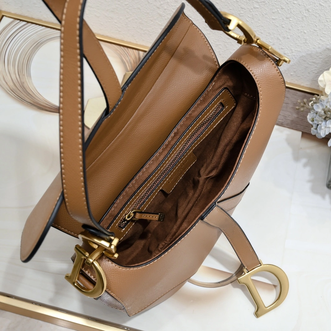 Christian Dior AAA Quality Messenger Bags For Women Bold 7437 - Image 6