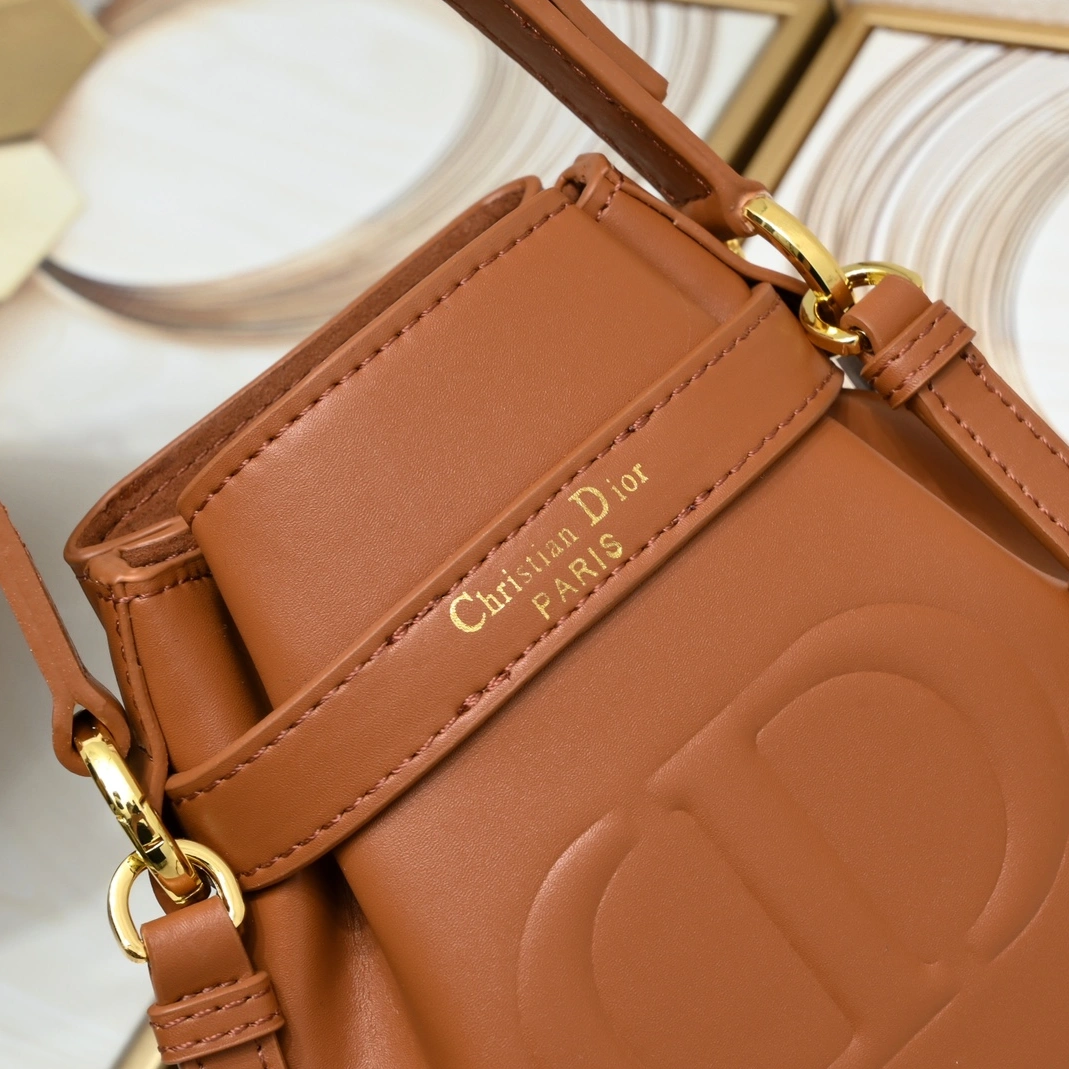 Christian Dior AAA Quality Messenger Bags For Women Cozy 8934 - Image 6