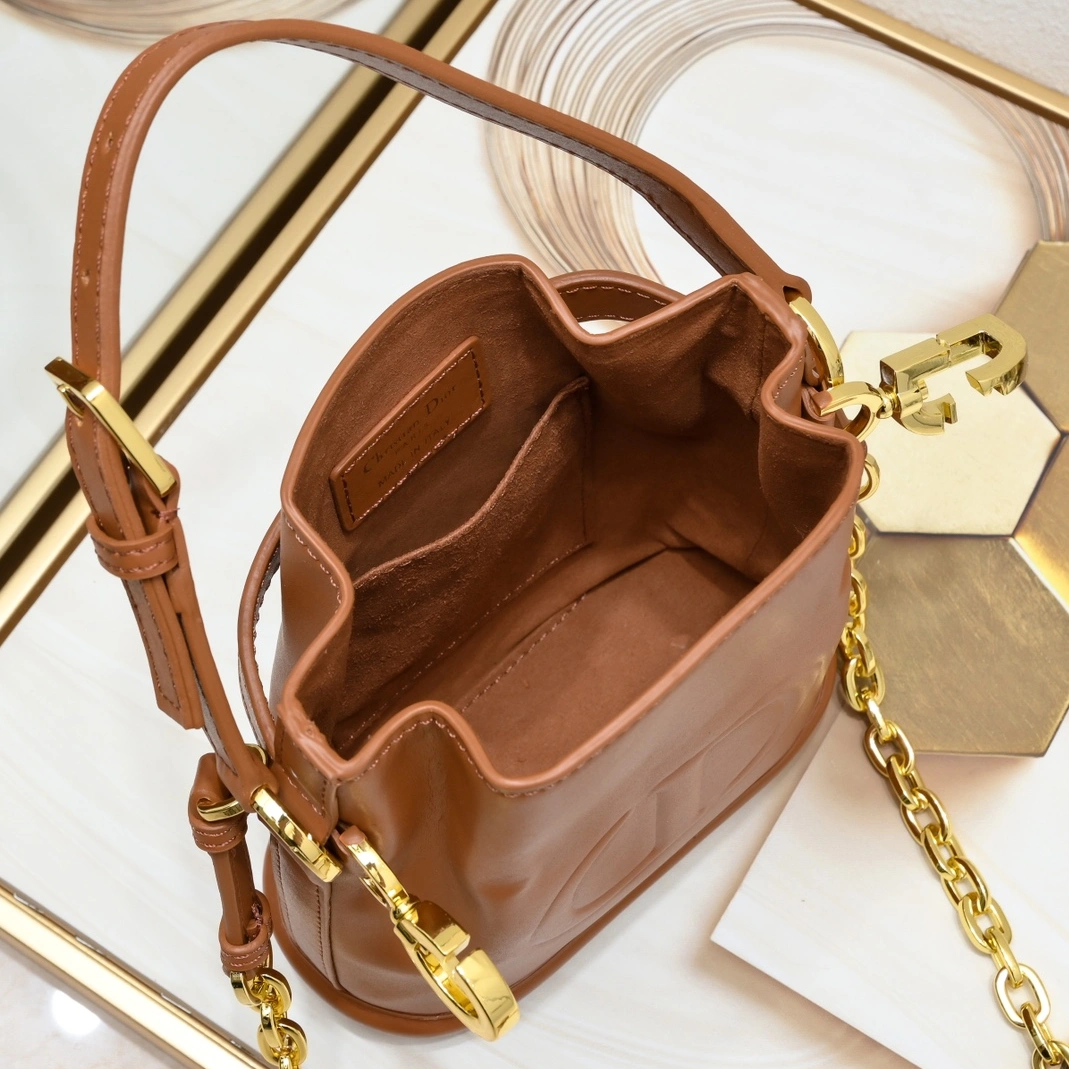 Christian Dior AAA Quality Messenger Bags For Women Cozy 8934 - Image 8