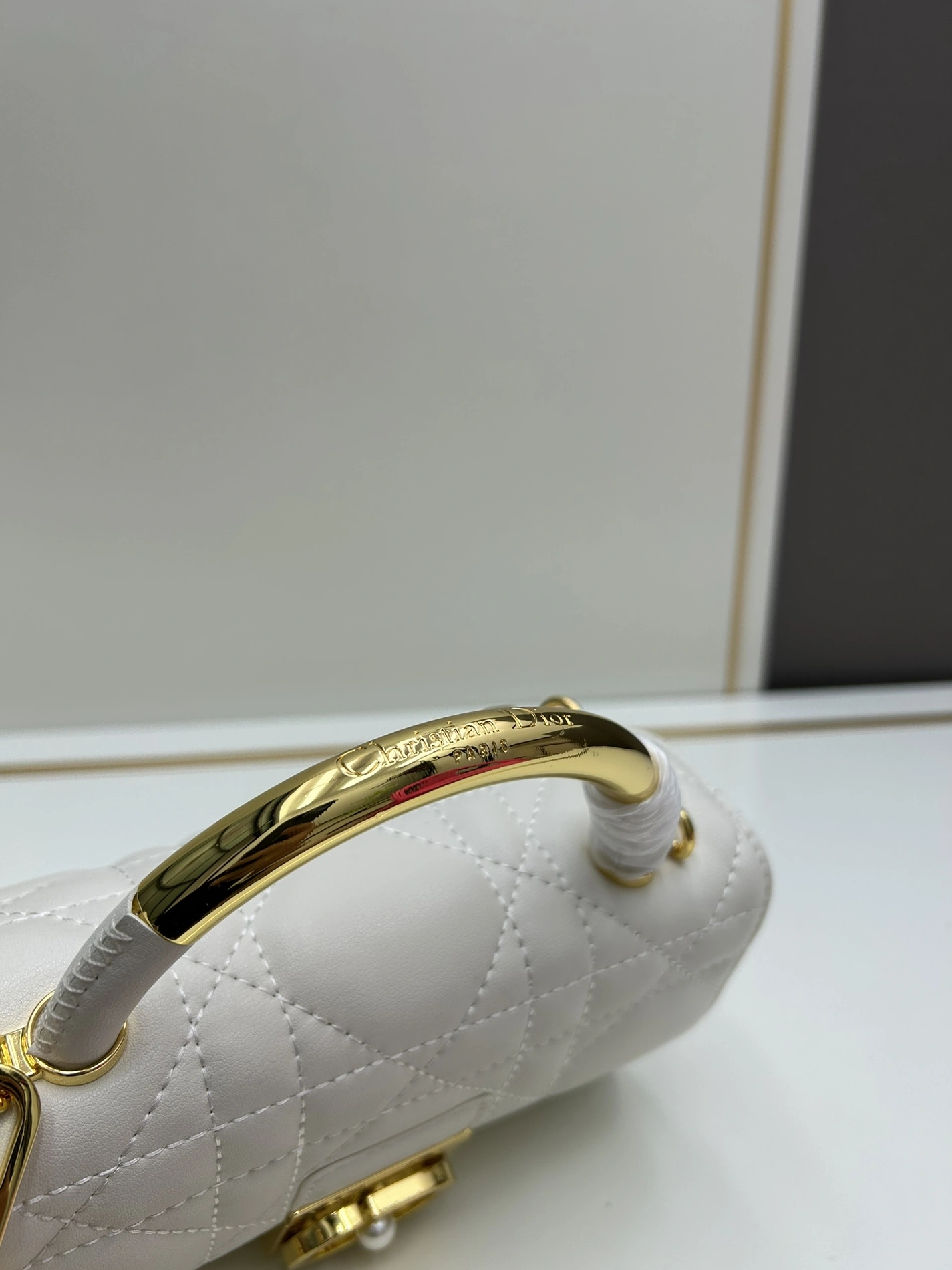 Christian Dior AAA Quality Messenger Bags For Women Timeless 5635 - Image 6