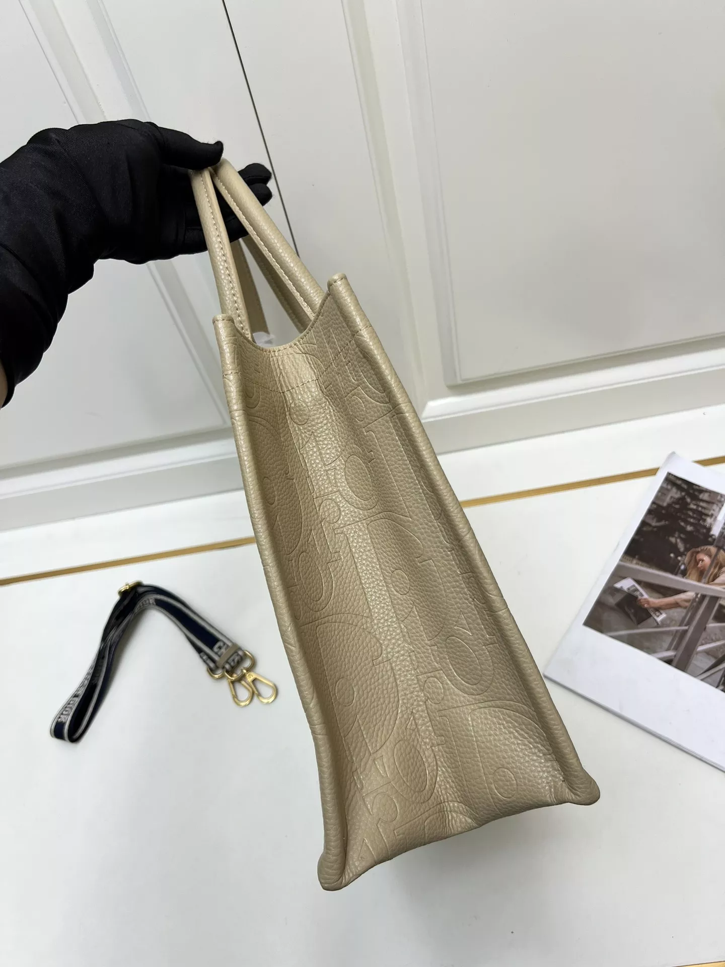 Christian Dior AAA Quality Tote-Handbags For Women Modern 7498 - Image 6