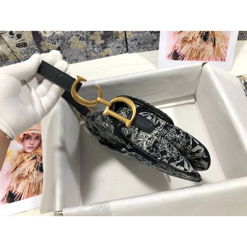 Maria Graz Christian Dior Saddle Bag Blue Toile de Jouy Reverse Jacquard - Image 4