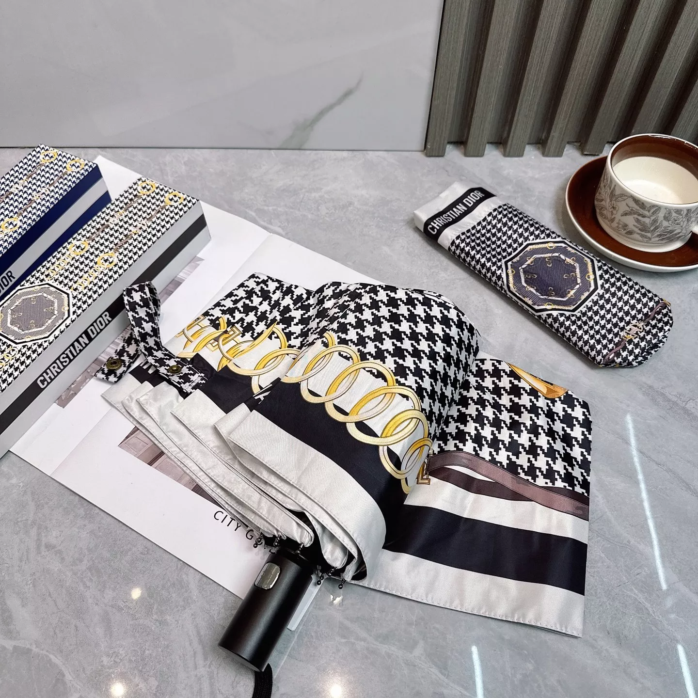 Christian Dior Umbrellas Affordable 6438 - Image 4