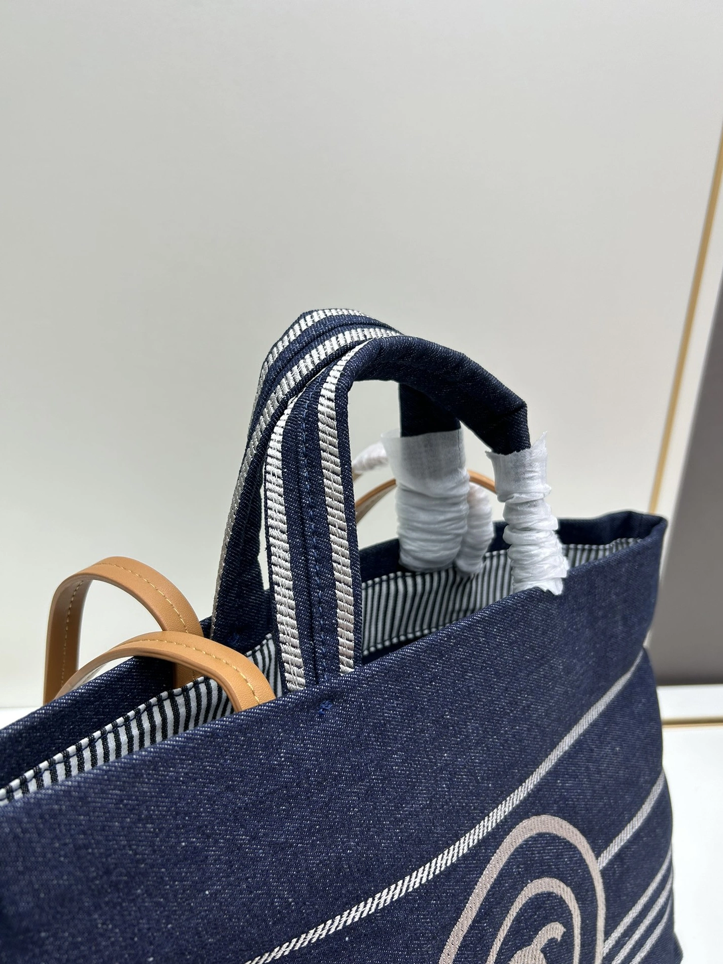 Comfortable 2339 Chanel AAA Quality Shoulder Bags For Women - Image 6