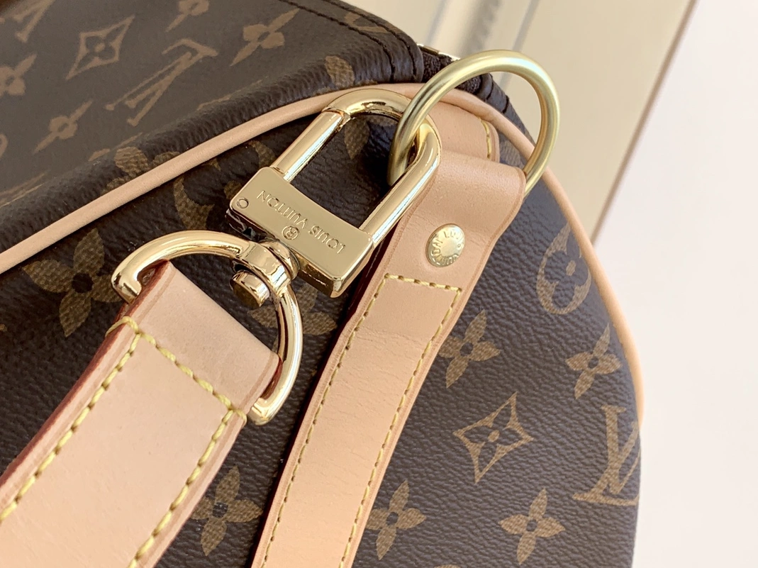 Comfortable 731 Louis Vuitton Travel Bags - Image 7